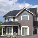 サンルームのある総タイル張りの家 建築実例 サンルームのある総タイル張りの家